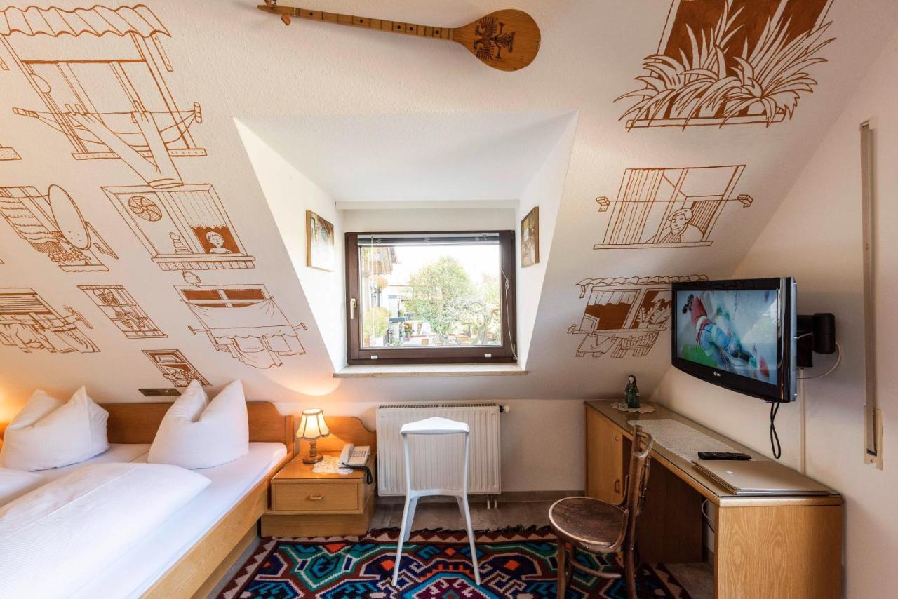 Hotel Lindenhof Hubmersberg Pommelsbrunn Buitenkant foto