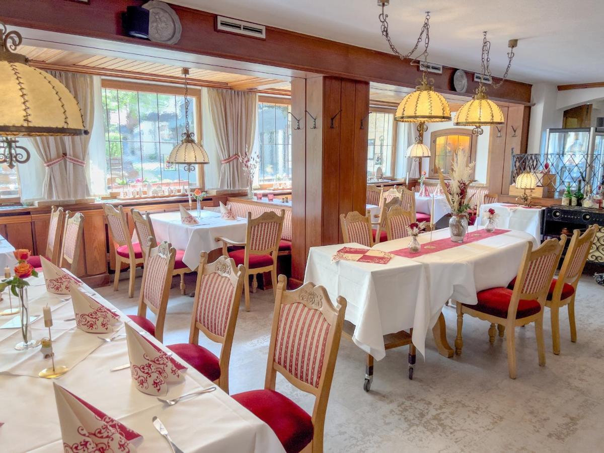 Hotel Lindenhof Hubmersberg Pommelsbrunn Buitenkant foto